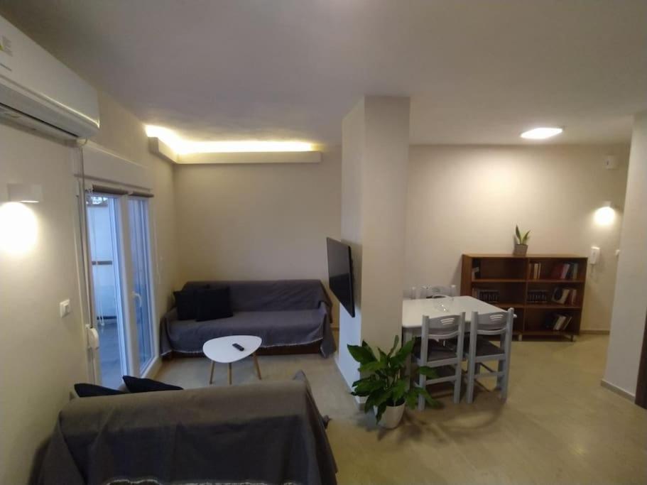 Parkview Central Apartment - Xanthi Eksteriør billede